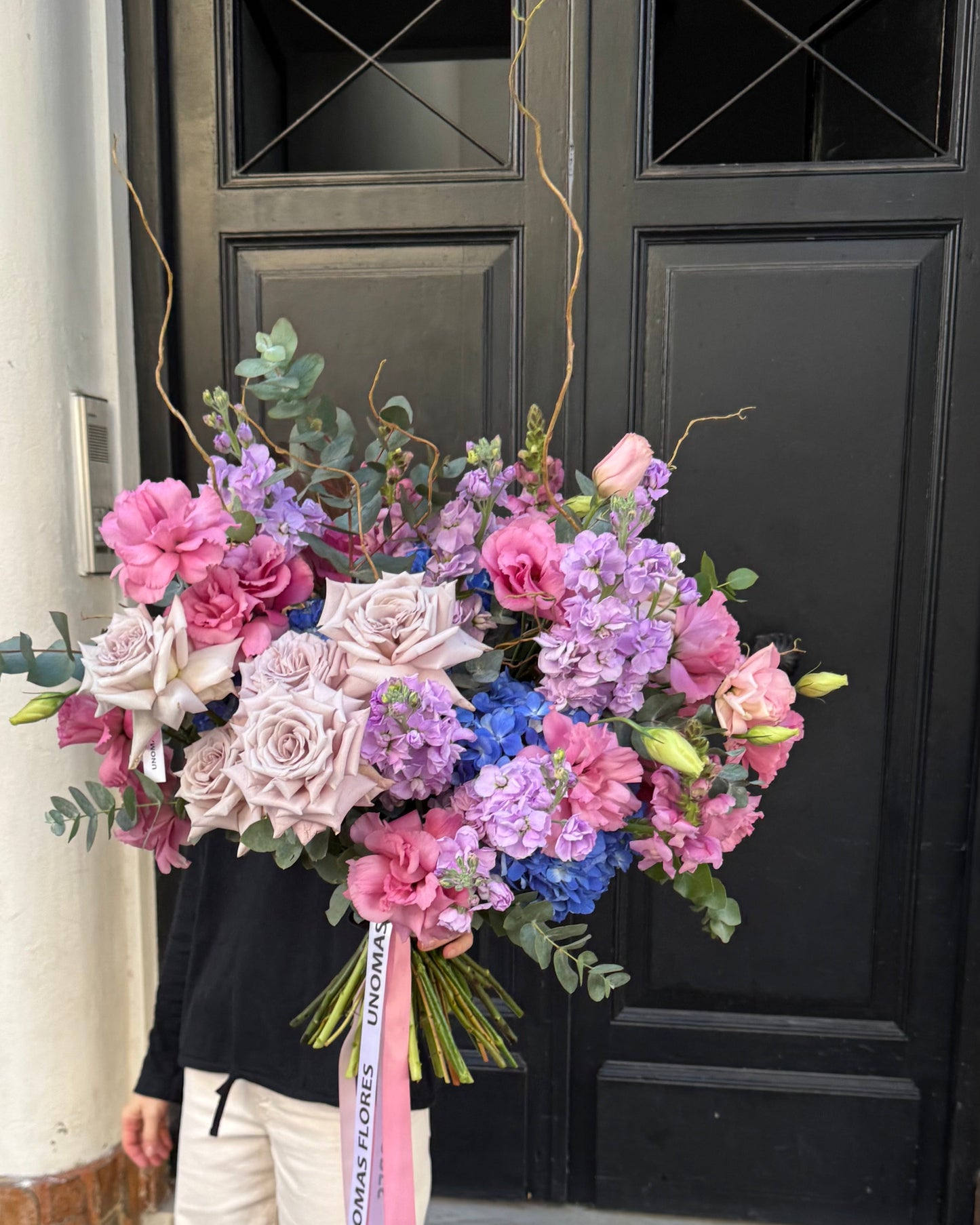 Hand-tied big bright bouquet