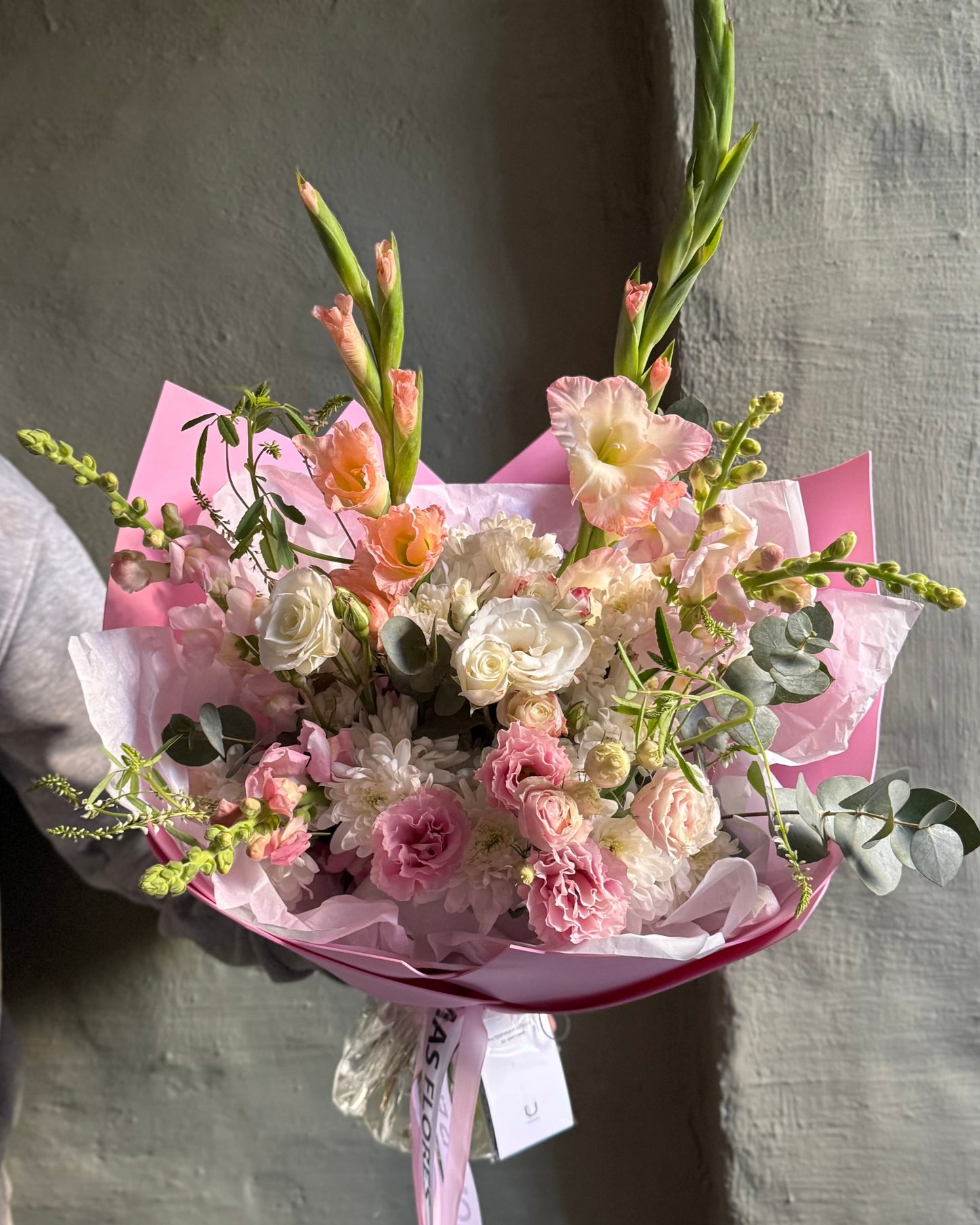 Bouquet mixed flower pink cute gift wrapped